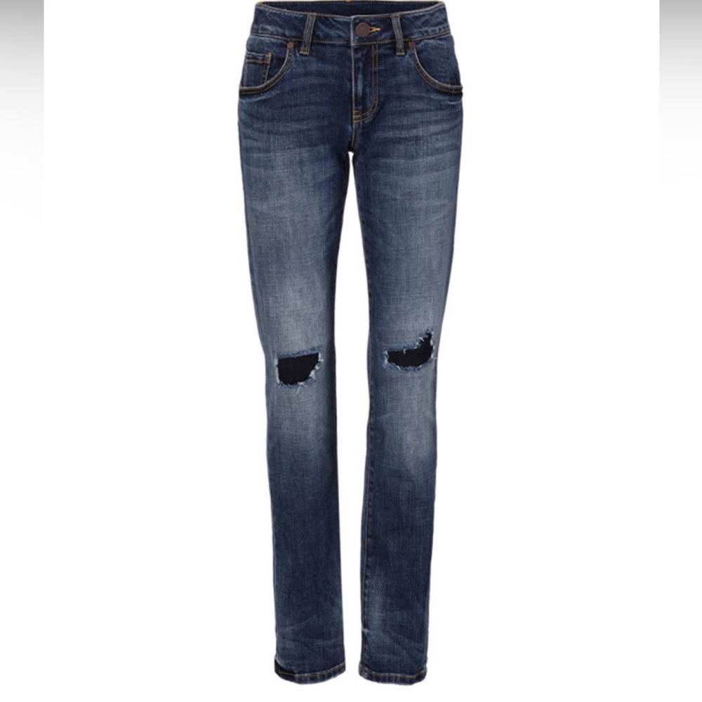 Cabi Slim Boyfriend destructed and patched jeans EUC